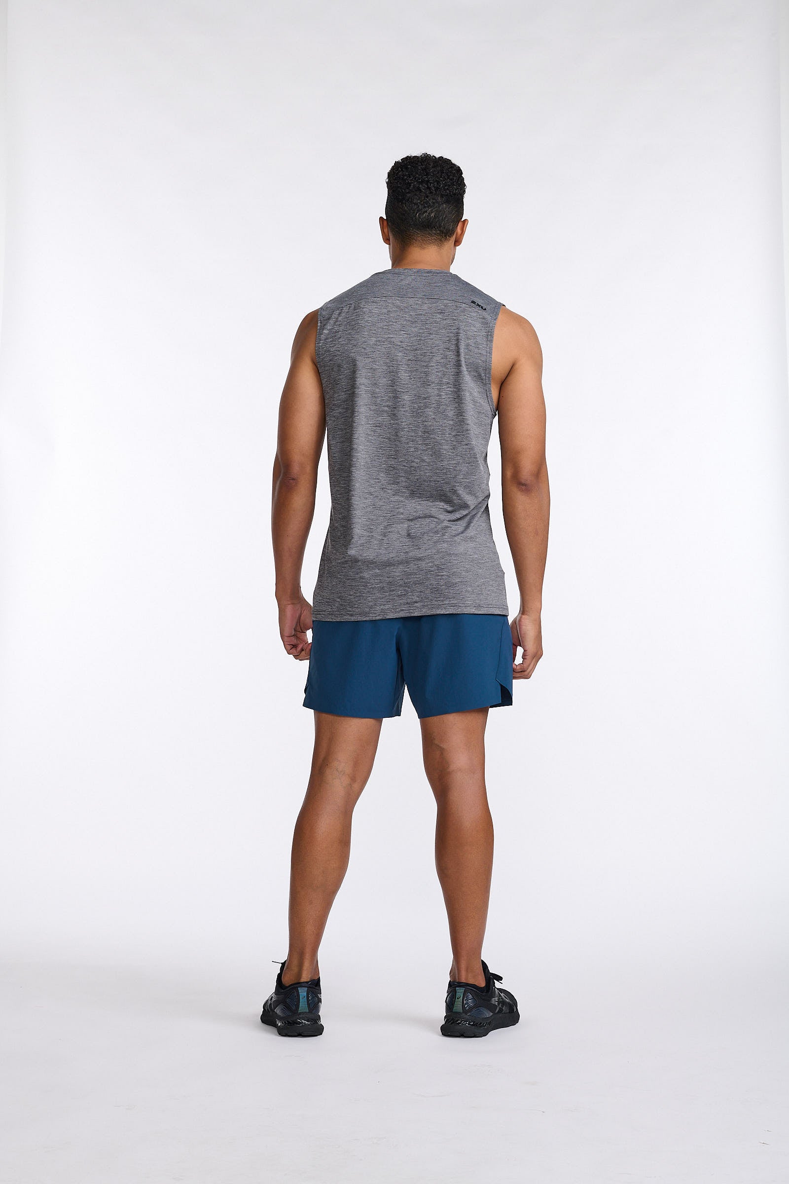 harbor mist/black