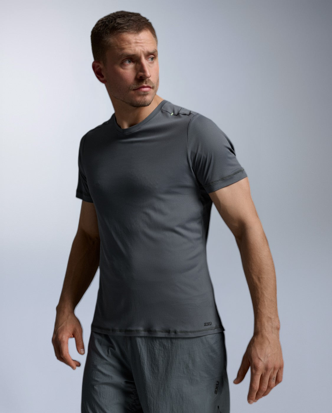 Aero Trail Tee Laufshirt Herren - turbulence/black reflective