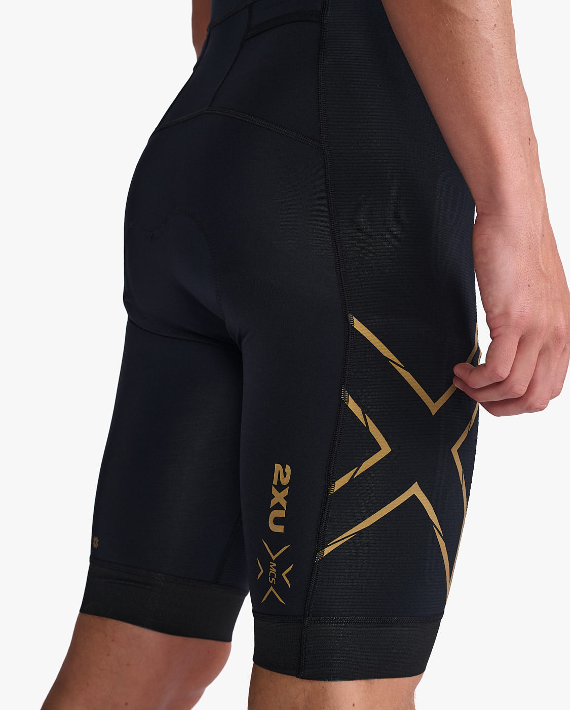 black/gold