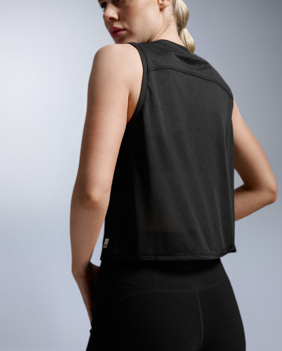 ReLight Crop Tank Tank top Women - black/white