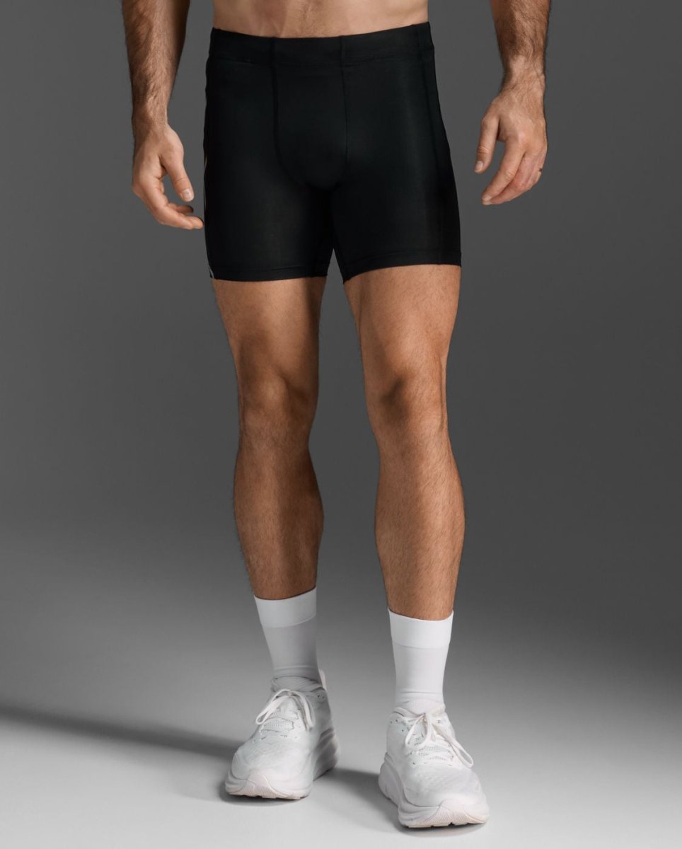 Core Compression 1/2 Shorts Men - black/silver