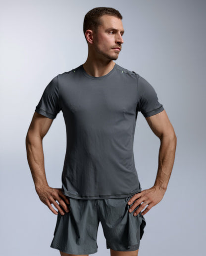 Aero Trail Tee Laufshirt Herren - turbulence/black reflective