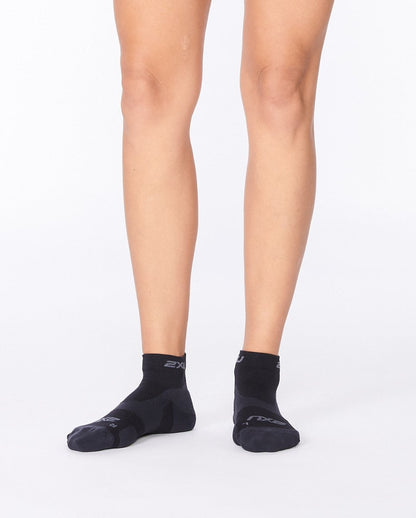 VECTR 1/4 crew sock Compression socks - black/titanium