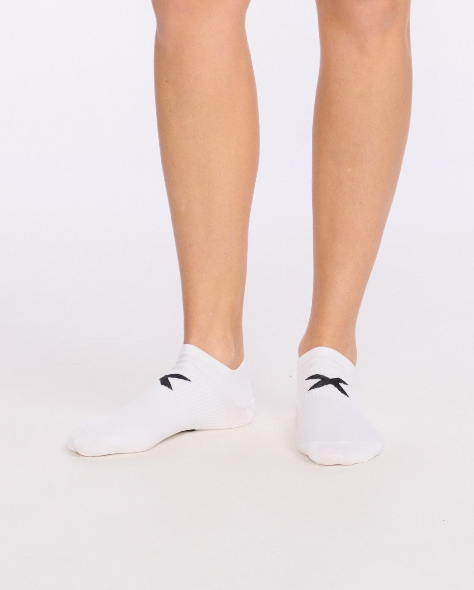white/black