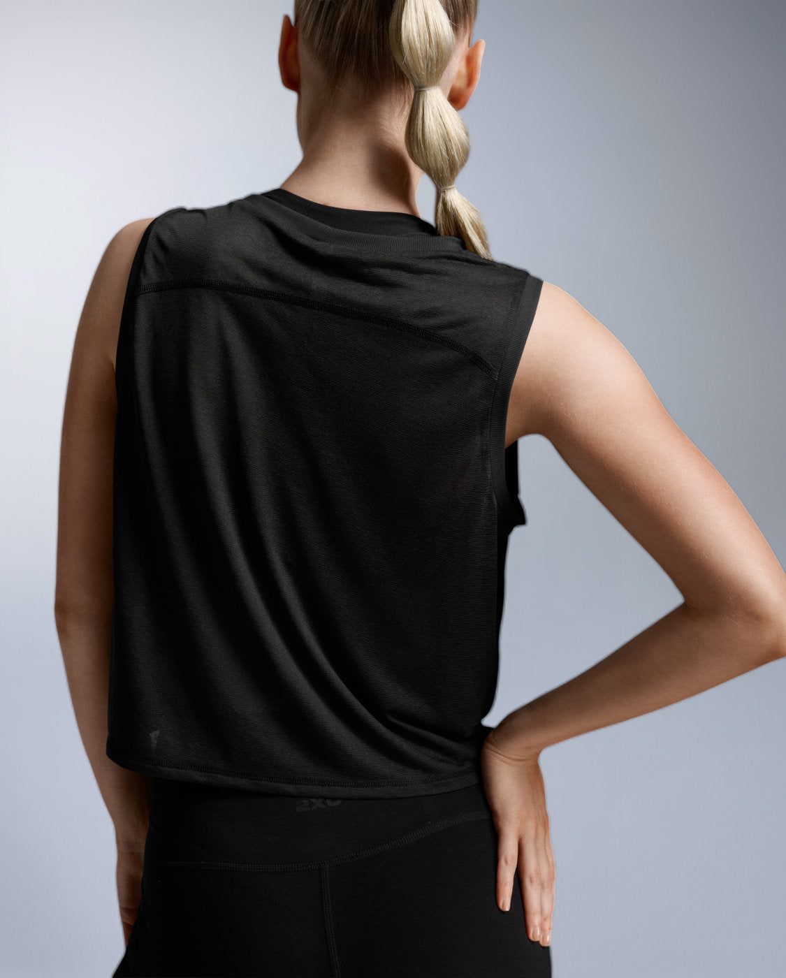 ReLight Crop Tank Tank top Women - black/white