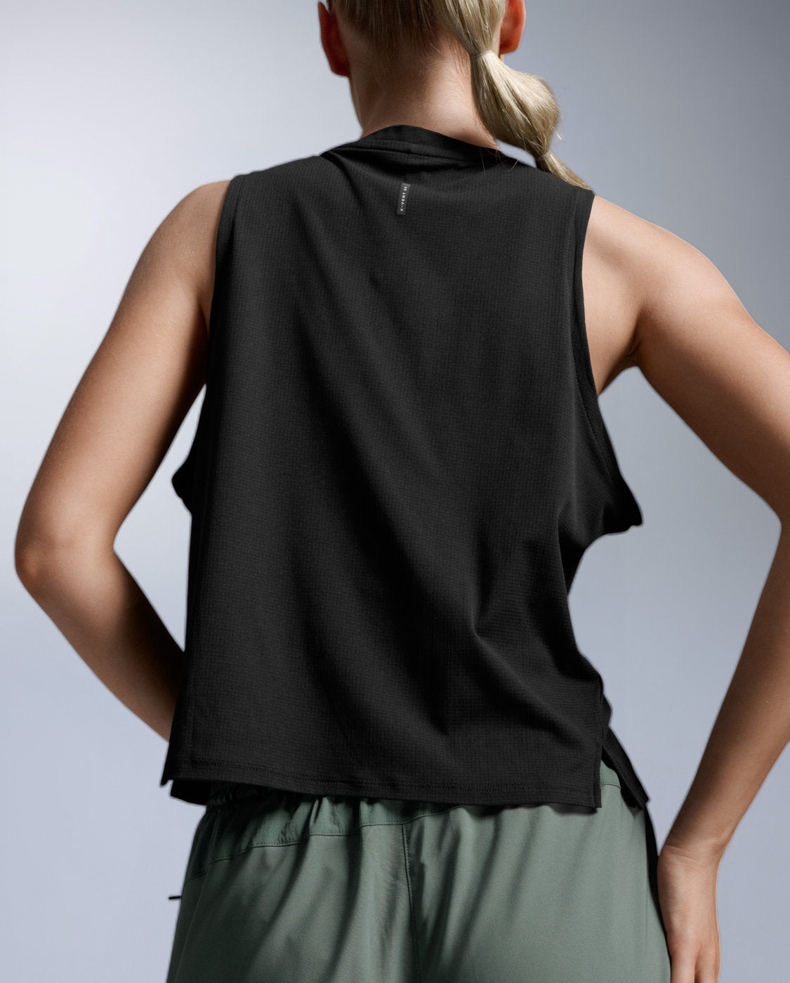 Aero Trail Tank Running shirt Women - black/black reflective